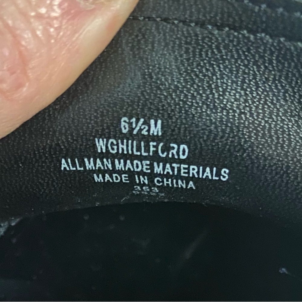 NWOT Guess Hillford Black PU Leather Gold Chain Platform Loafers Women Size 6.5 - Picture 6 of 8